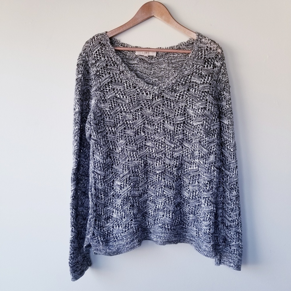 Loft: Black and white thick loose knit pullover- X